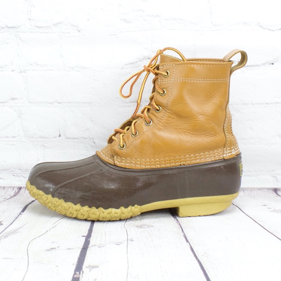 womens duck shoes wide width